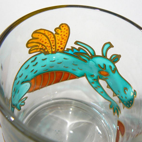 cup-green-dragon3.jpg